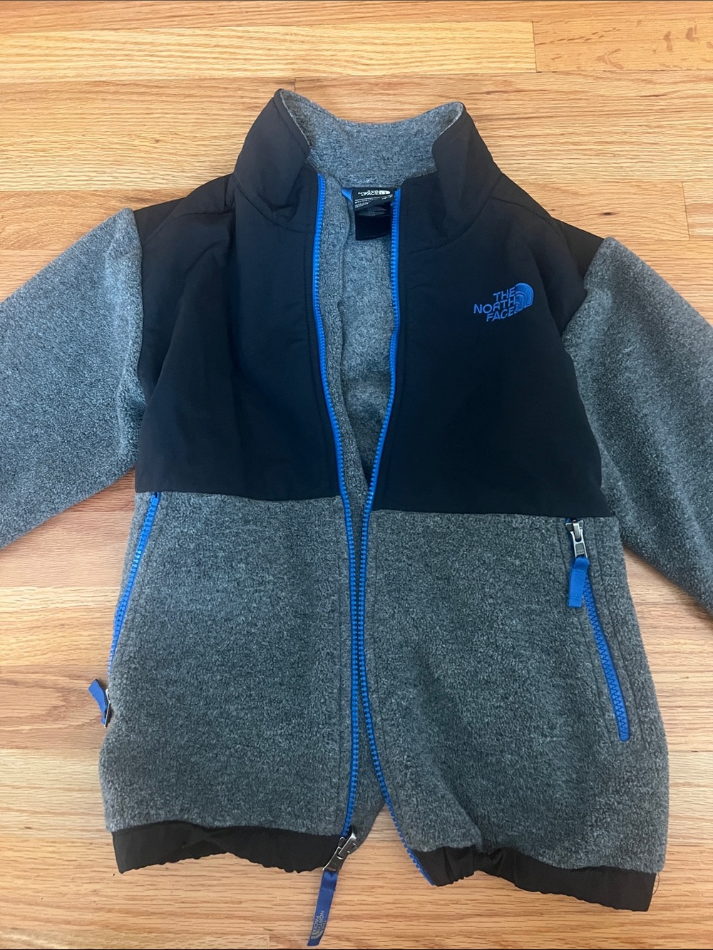 The North Face Kids Grey & Black Fleece Jacket with Blue Accents